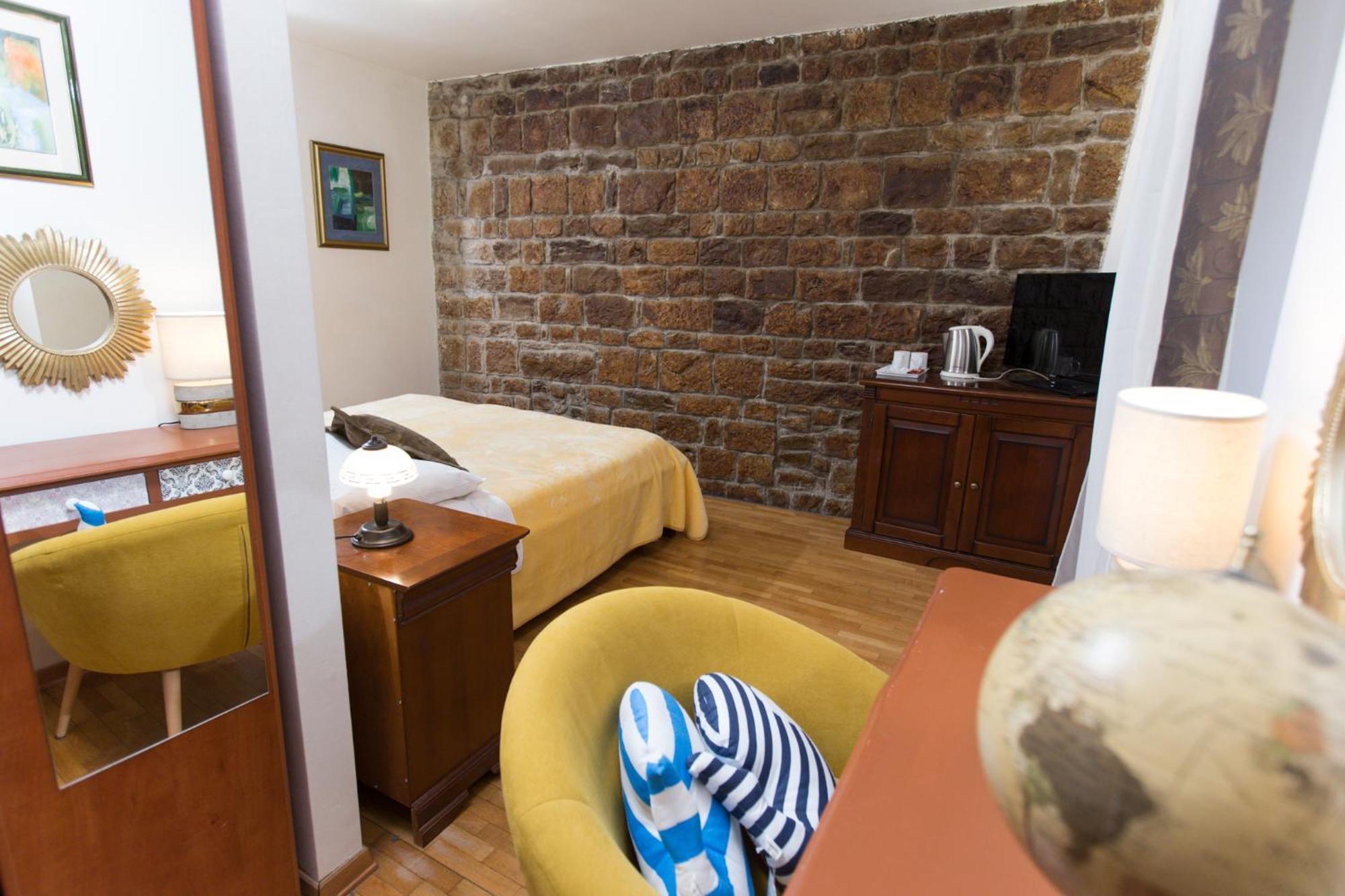 Rooms Base Split Dış mekan fotoğraf